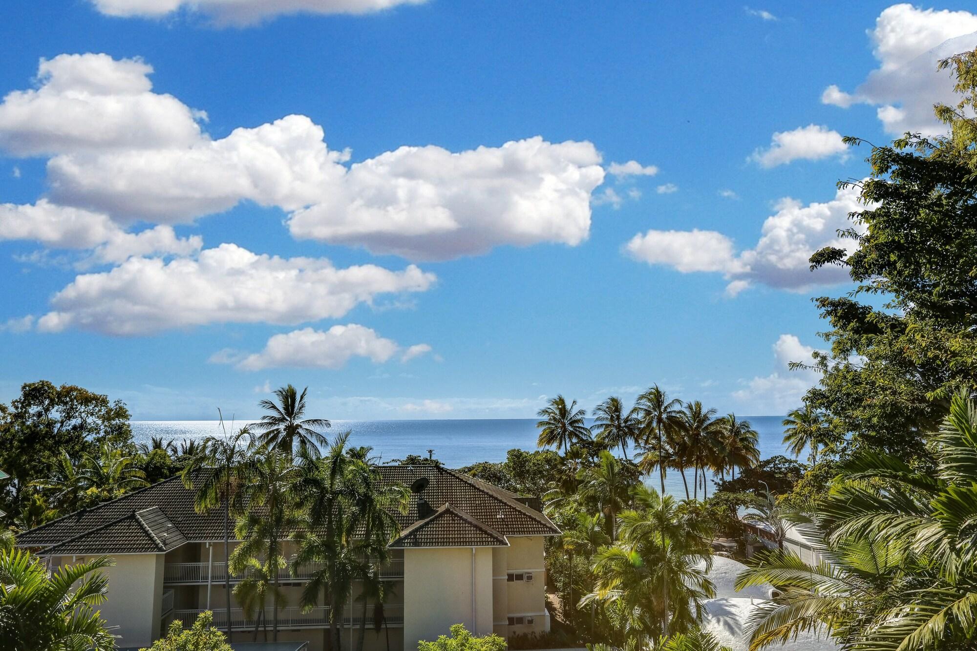 On The Beach Apartments Trinity Beach Exterior foto