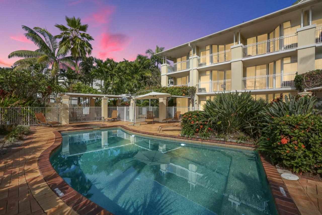 On The Beach Apartments Trinity Beach Exterior foto